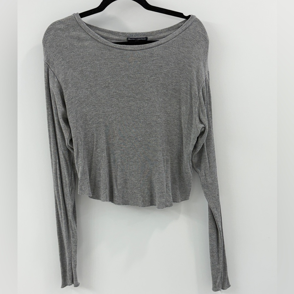 🩶 Brandy Melville Gray Long Sleeve Sweater Shirt